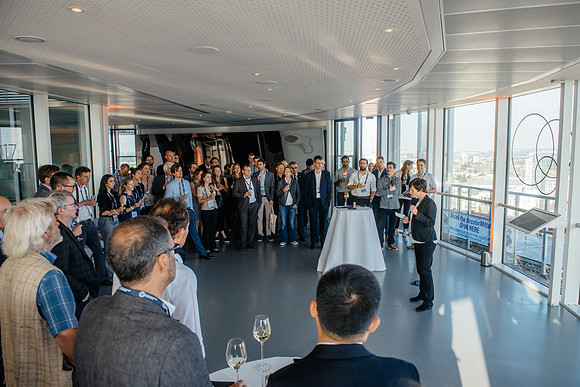 CE100_Reception__053
