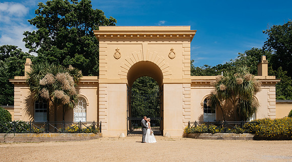 Mr_&_Mrs_Reynolds_444