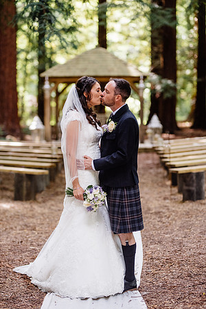 Mr_&_Mrs_Axon_434