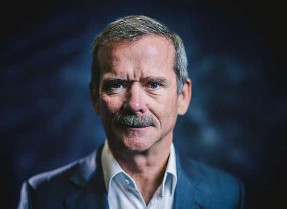 Chris_Hadfield_Corperate-Portrait