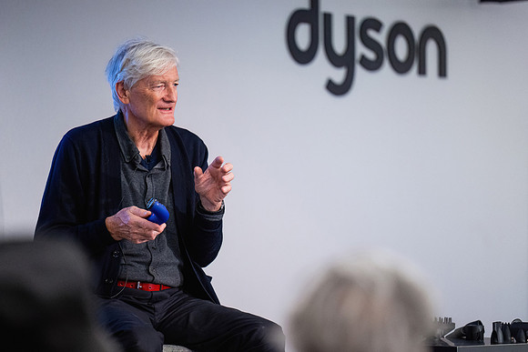 Dyson_MediaDay-Sir-James-Dyson-Jan23rd_178